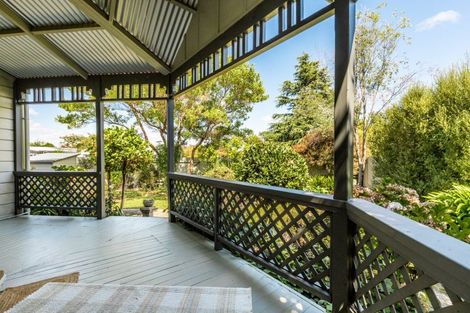 Photo of property in 913 Fitzroy Avenue, Mahora, Hastings, 4120