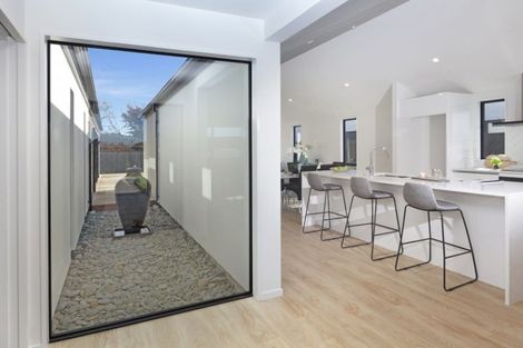 Photo of property in 94 Sarabande Avenue, Redwood, Christchurch, 8051