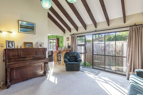 Photo of property in 122a Matatua Road, Raumati Beach, Paraparaumu, 5032