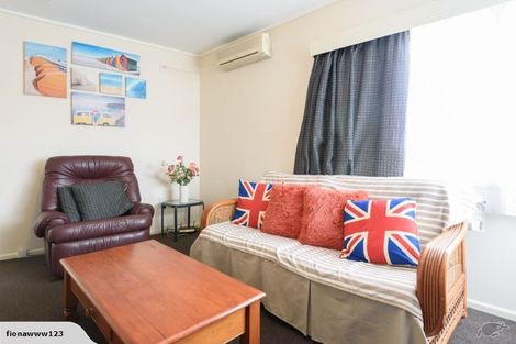 Photo of property in 2/45 Deep Creek Road, Waiake, Auckland, 0630