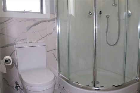 Photo of property in 7a Litchfield Place, Clarks Beach, 2122