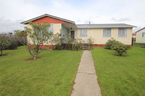 Photo of property in 165 Balmoral Drive, Tokoroa, 3420