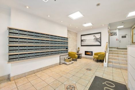 Photo of property in Terrace Garden Apartments, 9c/120 The Terrace, Wellington Central, Wellington, 6011