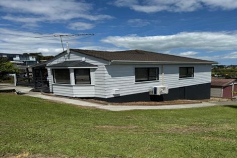 Photo of property in 46 Peverill Crescent, Papatoetoe, Auckland, 2025