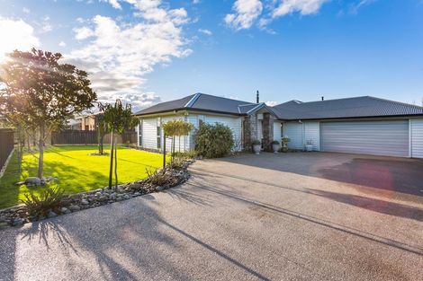 Photo of property in 4 Prendiville Lane, Greytown, 5712