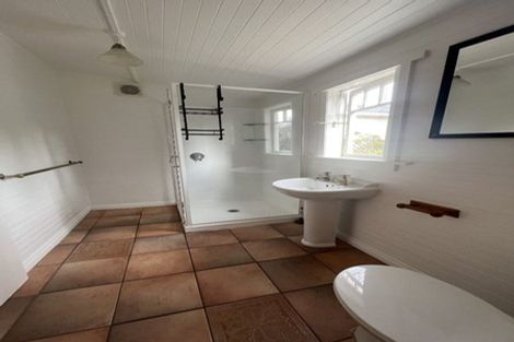 Photo of property in 39 Richmond Street, Petone, Lower Hutt, 5012