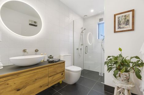 Photo of property in 102 Hall Road, Bannockburn, Cromwell, 9384