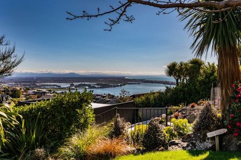 Photo of property in 170a Moncks Spur Road, Mount Pleasant, Christchurch, 8081
