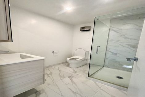 Photo of property in 4/61 Matipo Road, Te Atatu Peninsula, Auckland, 0610