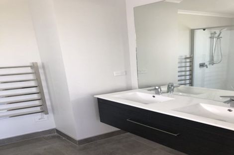 Photo of property in 11/15 Scott Road, Hobsonville, Auckland, 0616