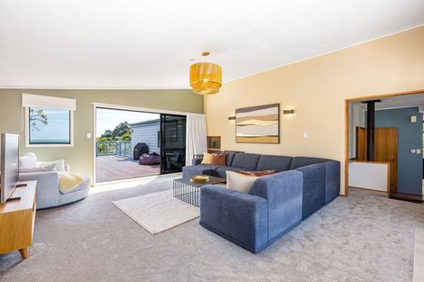 Photo of property in 45 Mana View Road, Paremata, Porirua, 5026
