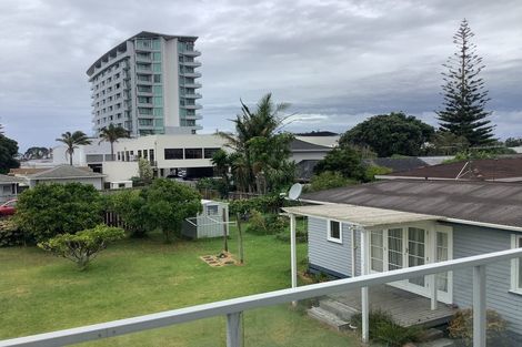 Photo of property in 91 Centreway Road, Orewa, 0931
