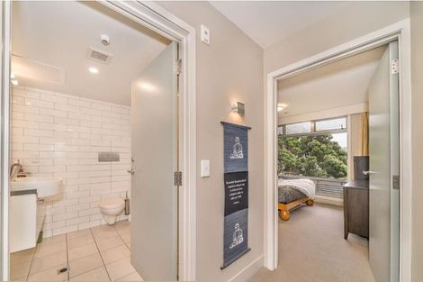 Photo of property in The Capital, 13/370 Oriental Parade, Oriental Bay, Wellington, 6011