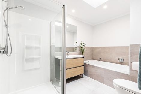 Photo of property in 24 Vincent Mcgrath Crescent, Swanson, Auckland, 0614