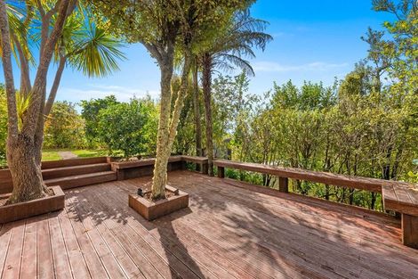 Photo of property in 3/56 Castor Bay Road, Castor Bay, Auckland, 0620