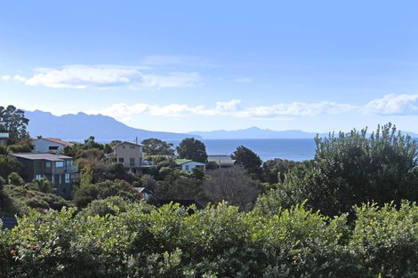 Photo of property in 22 Wonderview Road, Leigh, 0985