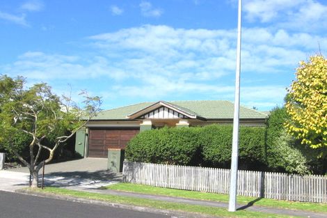 Photo of property in 15 Bronte Place, Somerville, Auckland, 2014