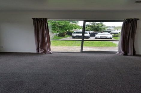 Photo of property in 75a Tabitha Crescent, Henderson, Auckland, 0612