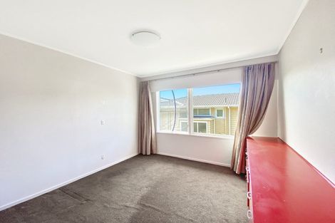 Photo of property in 20 Galaxy Drive, Mairangi Bay, Auckland, 0630