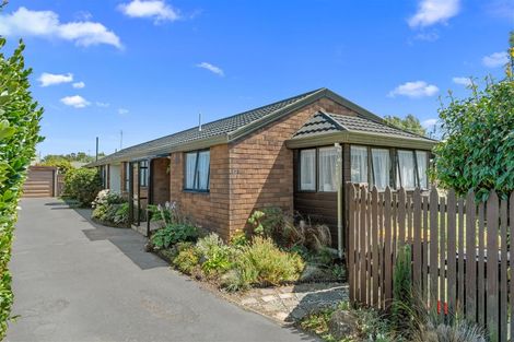 Photo of property in 1/25 Withells Road, Avonhead, Christchurch, 8042