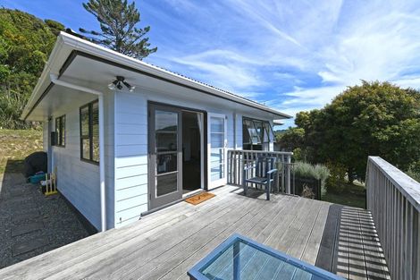 Photo of property in 36 Kingsley Street, Stokes Valley, Lower Hutt, 5019