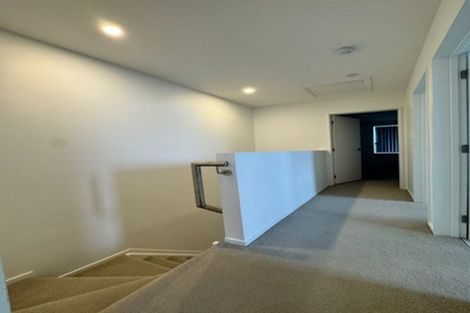 Photo of property in 9b Poruru Close, Papakura, 2110