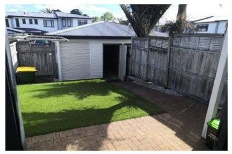 Photo of property in 38/2 Armoy Drive, East Tamaki, Auckland, 2016