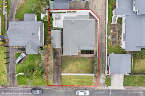 Photo of property in 7 Fairfax Avenue, Northcote, Auckland, 0627