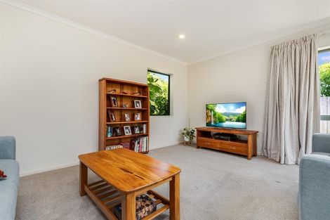 Photo of property in 17b Drake Street, Howick, Auckland, 2014