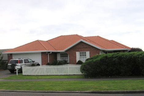 Photo of property in 1 Athenry Place, Dannemora, Auckland, 2016