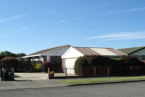 Photo of property in 35 Raupo Street, Bromley, Christchurch, 8062