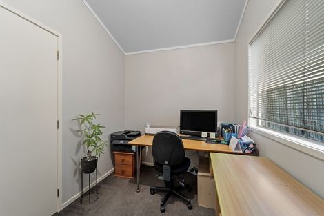 Photo of property in 21a Sabot Place, Massey, Auckland, 0614