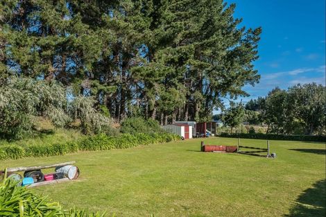 Photo of property in 25 Derham Road, Te Horo, Otaki, 5581