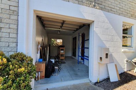 Photo of property in 2/9 Lingham Crescent, Torbay, Auckland, 0630