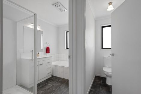 Photo of property in 5 Hillstone Avenue, Gate Pa, Tauranga, 3112