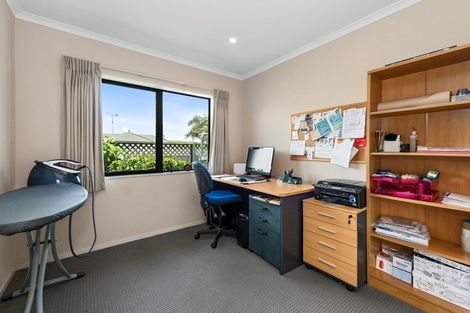 Photo of property in 9 Hartington Lane, Dinsdale, Hamilton, 3204