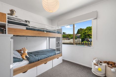 Photo of property in 115 Hinewa Road, Otumoetai, Tauranga, 3110