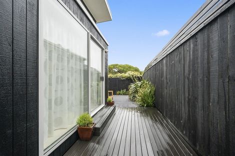 Photo of property in 17b Richard Street, Titahi Bay, Porirua, 5022