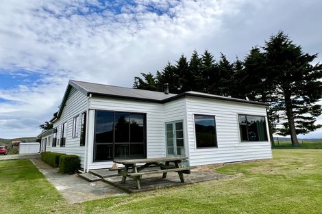 Photo of property in 231 Lillburn Monowai Road, Dean, Tuatapere, 9691