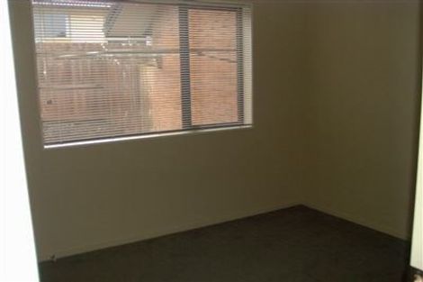Photo of property in 24 Toledo Avenue, Henderson, Auckland, 0612