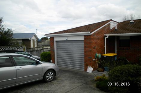 Photo of property in 2/16 Centorian Drive, Windsor Park, Auckland, 0632