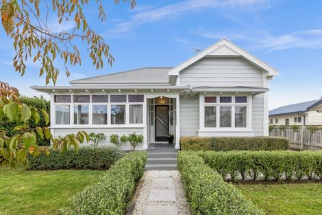 Photo of property in 10 Mcvay Street, Napier South, Napier, 4110