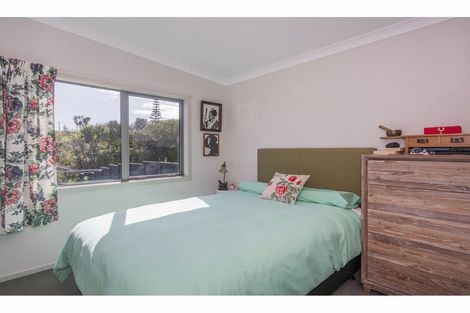 Photo of property in 130 Korokoro Crescent, Thames, 3500