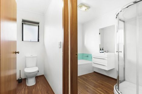 Photo of property in 16 Houhere Place, Pukete, Hamilton, 3200