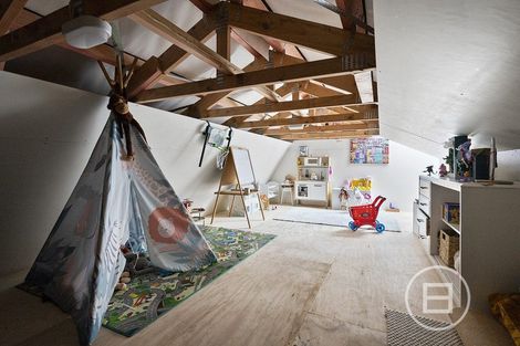 Photo of property in 15 Church Street, Northcote Point, Auckland, 0627