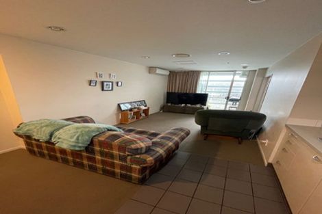 Photo of property in Proximity Apartments, 401/17 Osterley Way, Manukau, Auckland, 2104