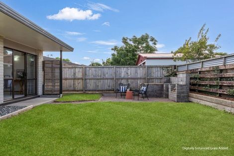 Photo of property in 2/83 Gloucester Road, Mount Maunganui, 3116