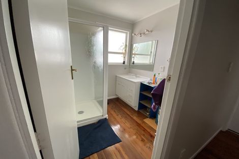 Photo of property in 57b Hepburn Road, Glendene, Auckland, 0602