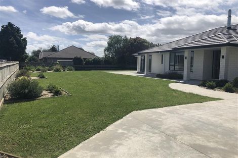 Photo of property in 13 Kilsby Place, Levin, 5510