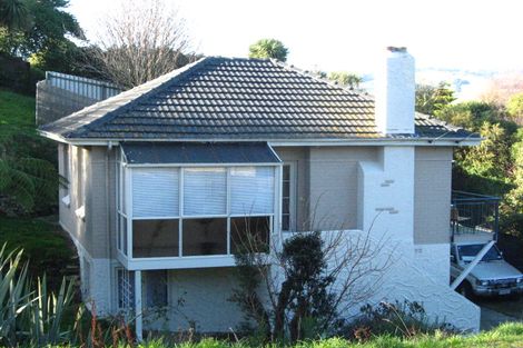 Photo of property in 2 Ascog Road, Ravensbourne, Dunedin, 9022